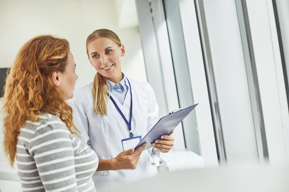 patient talks with doctor